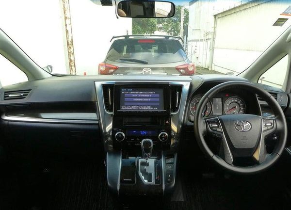 2015 Toyota Vellfire 2.5Z A EDITION Carousel 17