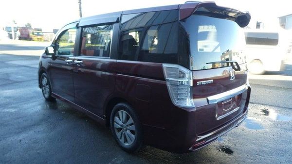 2013 Honda Step Wagon SPADA Carousel 6