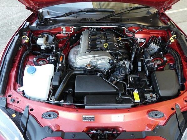 2018 Mazda Roadster RF VS Carousel 19