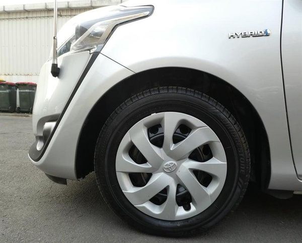2015 Toyota Sienta HYBRID G 7 PERSON Carousel 9