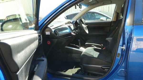 2014 Toyota Corolla FIELDER HYBRID G Carousel 14
