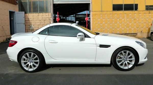 2014 Mercedes-Benz SLK 200 Carousel 2