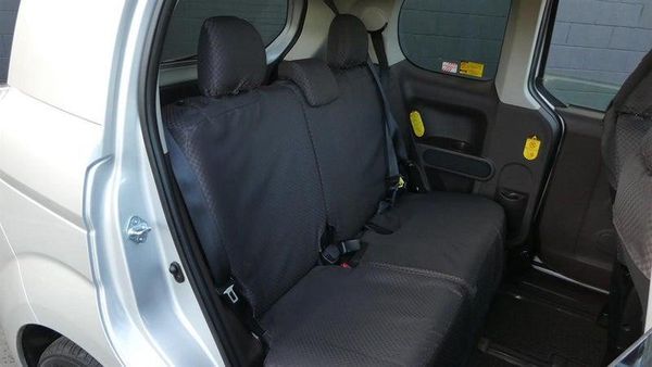 2014 Toyota Spade F Carousel 16