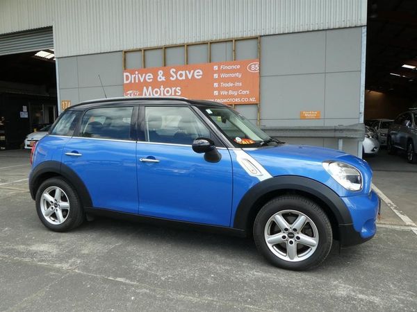 2013 MINI Cooper CROSS OVERCOUNTRYMAN Carousel 2