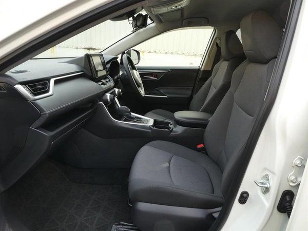 2019 Toyota RAV4 HYBRID Carousel 17