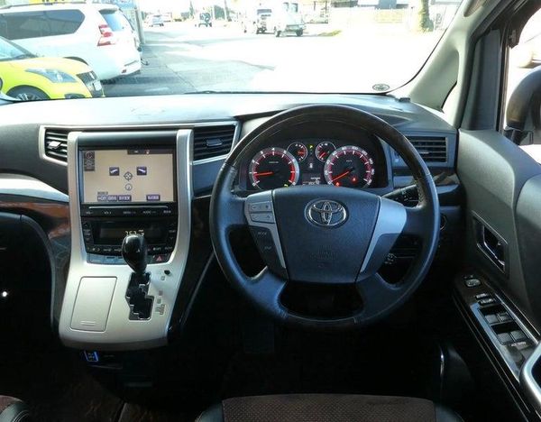 2014 Toyota Alphard 240S TYPE GOLD II Carousel 18
