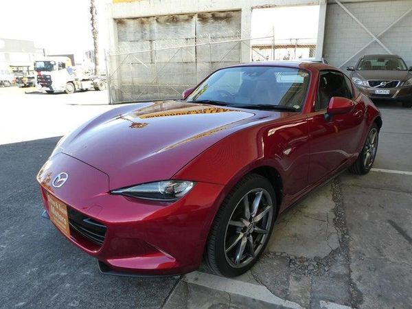 2018 Mazda Roadster RF VS Carousel 8