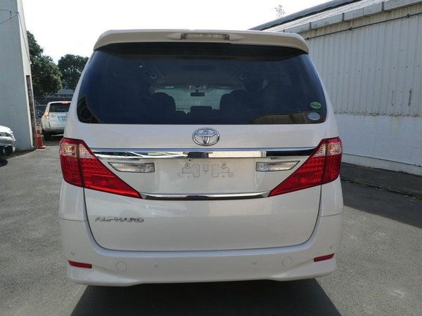 2014 Toyota Alphard 240X Carousel 4