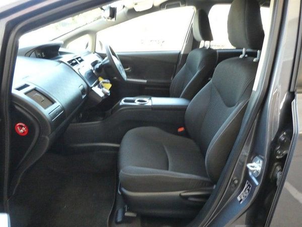 2017 Toyota Prius Alpha 7 Seater!Radar Cruise control! Carousel 18