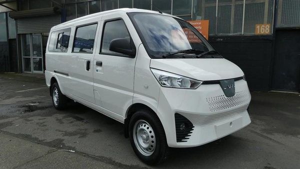 2026 Wuling Linxys G100-R Carousel 1