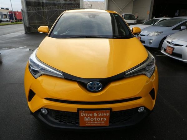 2017 Toyota C-HR HYBRID G Carousel 8