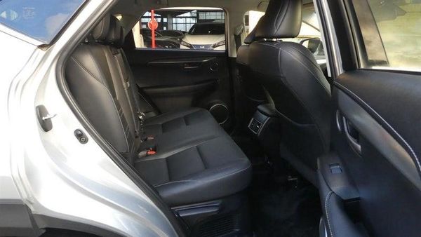 2016 Lexus NX 300h Carousel 11