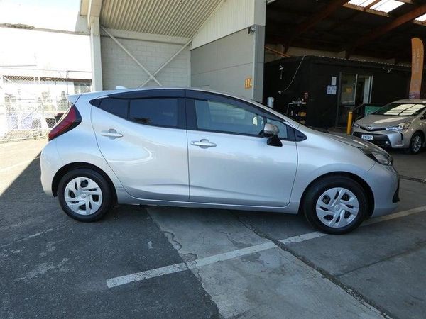 2021 Toyota Aqua S PUSH START Carousel 2