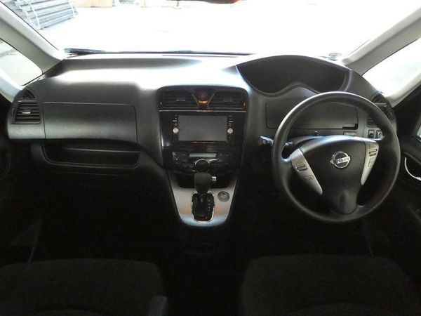 2015 Nissan Serena HIGHWAY STAR Carousel 17