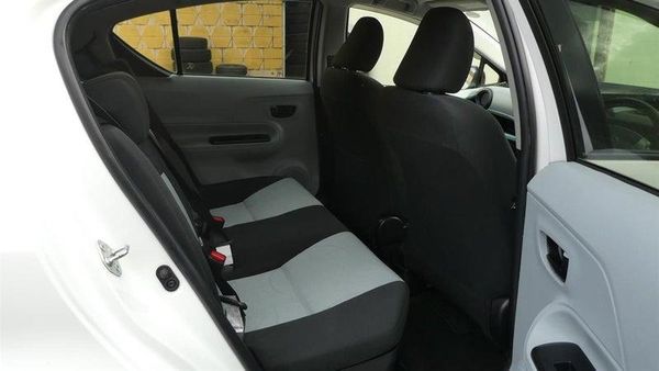 2013 Toyota Aqua S PUSH START Carousel 10