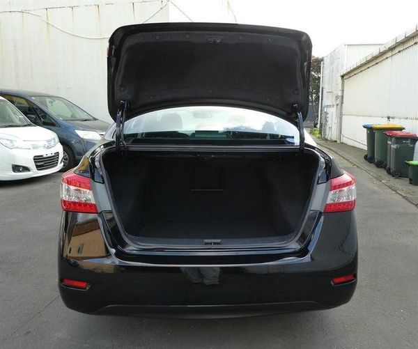 2018 Nissan Sylphy Carousel 13