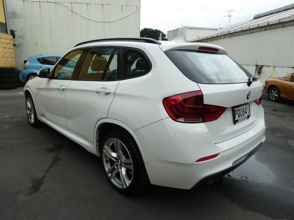 2014 BMW X1 Carousel 5