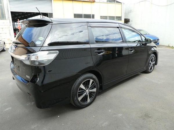 2012 Toyota Wish 1.8S Carousel 3