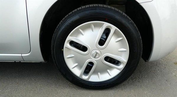 2015 Nissan Cube 15X V SMART Carousel 9
