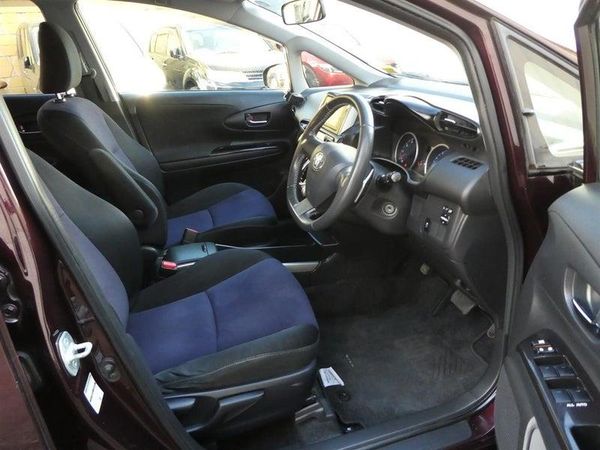 2012 Toyota Wish 1.8S Carousel 9