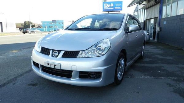 2015 Nissan Wingroad Smart key! Carousel 7