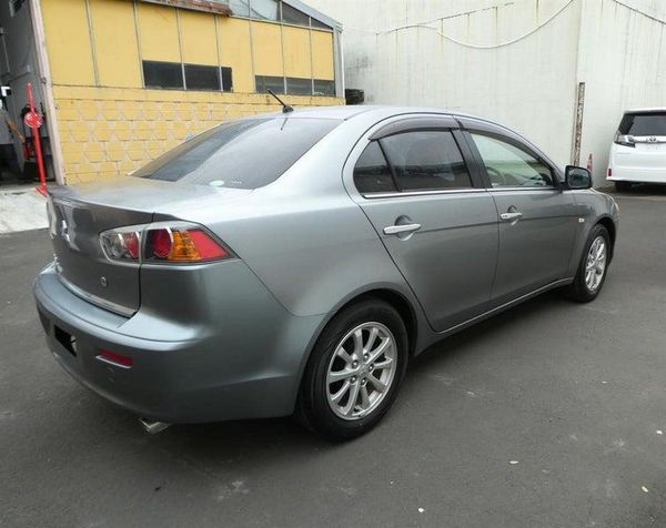 2013 Mitsubishi Galant FORTIS SUPER EXCEED Carousel 3