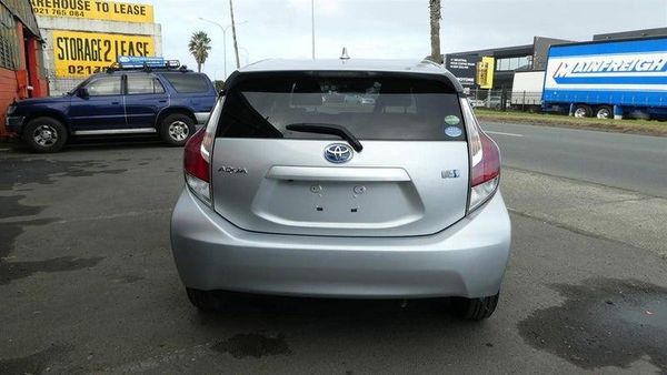 2016 Toyota Aqua S model!PUSH START Carousel 4