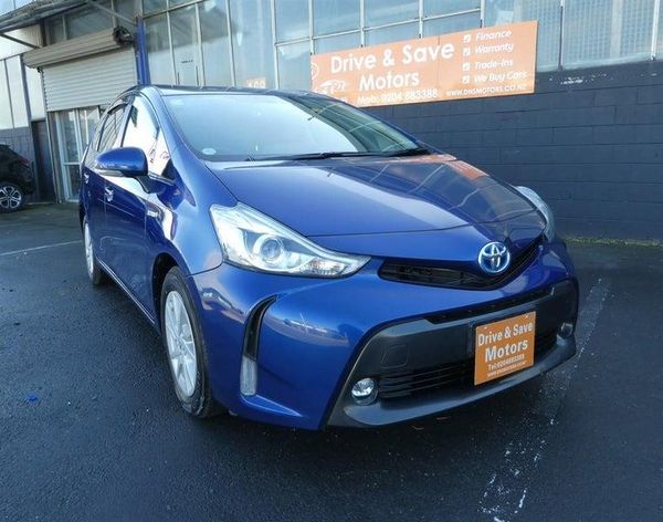 2017 Toyota Prius ALPHA S Carousel 1