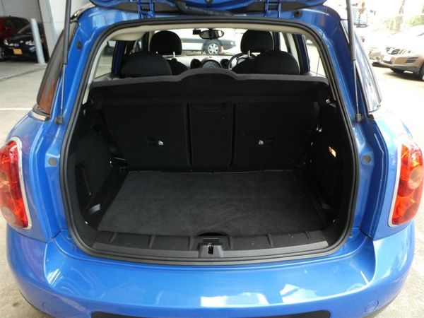 2013 MINI Cooper CROSS OVERCOUNTRYMAN Carousel 15