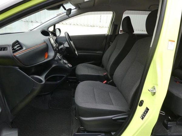 2019 Toyota Sienta 1.5L Petrol 5 Seater! Carousel 17
