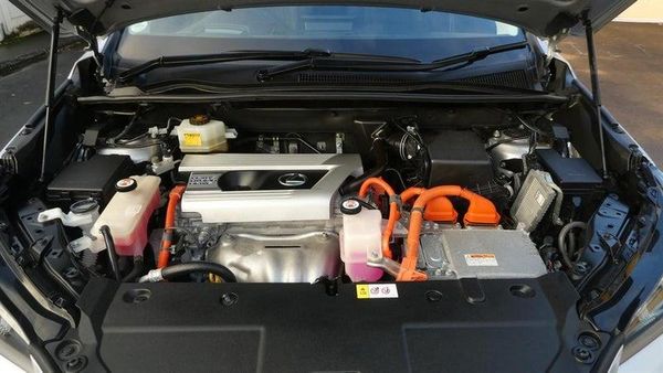 2016 Lexus NX 300h Carousel 18