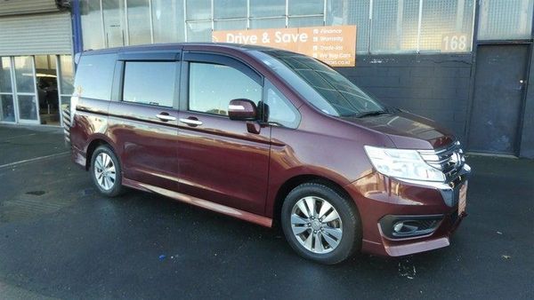 2013 Honda Step Wagon SPADA Carousel 2