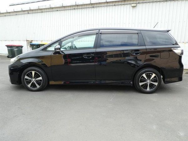 2012 Toyota Wish 1.8S Carousel 6