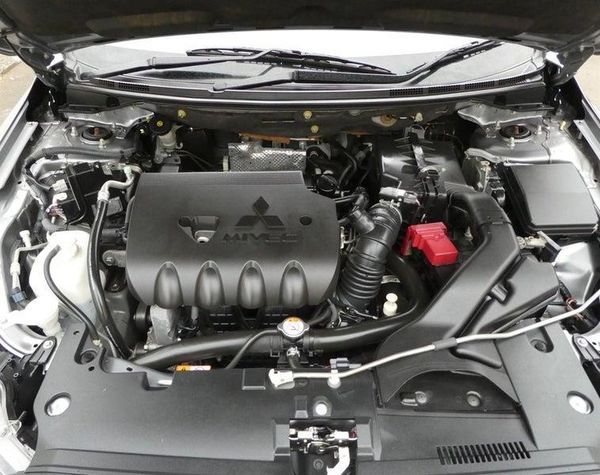 2013 Mitsubishi Galant FORTIS SUPER EXCEED Carousel 18