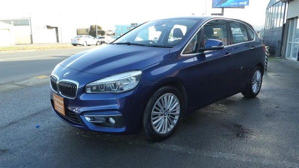 2015 BMW 218i ACTIVE TOURER LUXURY Carousel 7