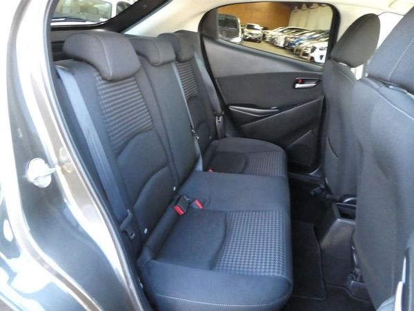 2018 Mazda Demio Carousel 12