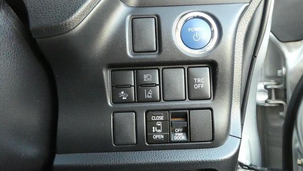 2021 Toyota Noah HYBRID 7 SEATER Carousel 10