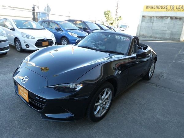 2016 Mazda Roadster S SPECIAL PACKAGE Carousel 16
