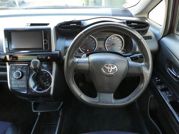 2012 Toyota Wish 1.8S Carousel 17