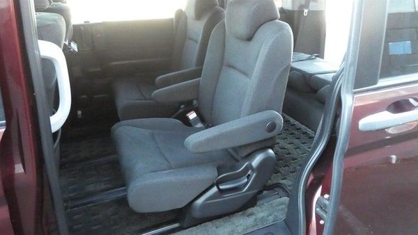 2013 Honda Step Wagon SPADA Carousel 15