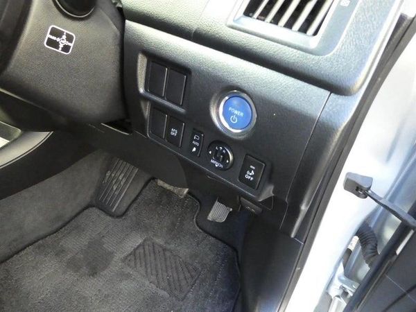 2012 Toyota Sai G Hybrid Carousel 10