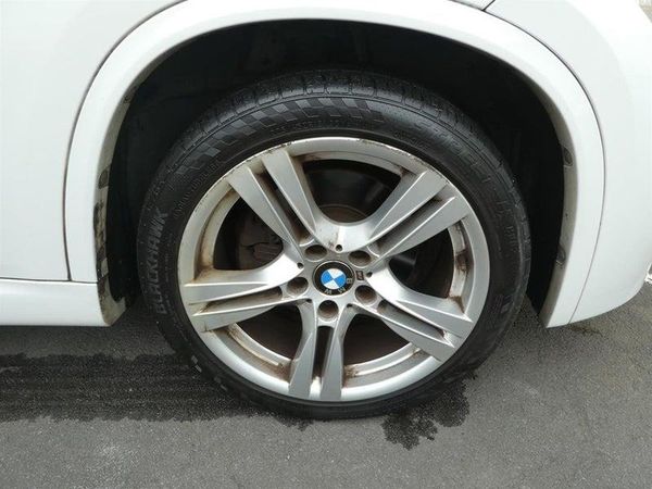 2014 BMW X1 Carousel 9