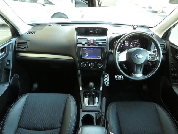 2014 Subaru Forester 2.0XT EYESIGHT Carousel 15