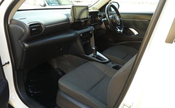 2021 Toyota Yaris Cross Carousel 14