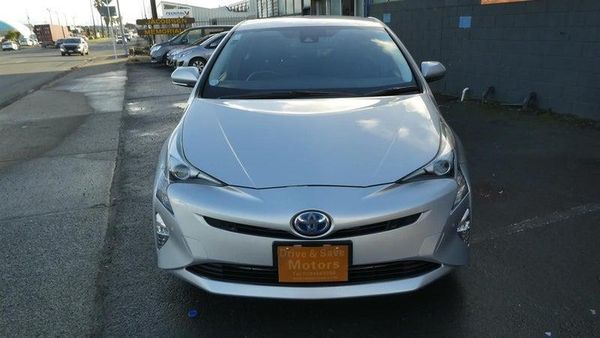 2018 Toyota Prius S model Carousel 7