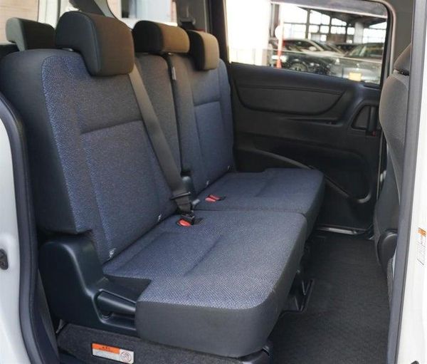 2018 Toyota Sienta Hybrid 7 Seats! Carousel 11