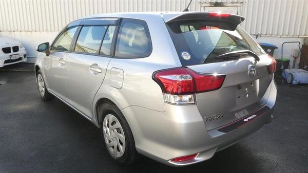 2021 Toyota Corolla Fielder 1.5 Petrol Carousel 5