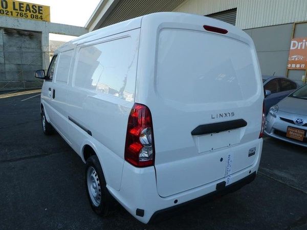 2026 Wuling Linxys G100-R Carousel 5