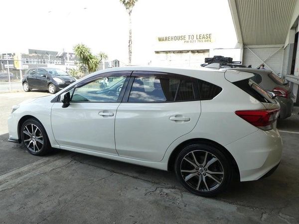 2017 Subaru Impreza 2.0L AWD EYESIGHT!Push start! Carousel 6