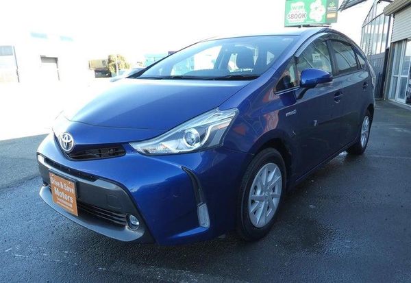 2017 Toyota Prius ALPHA S Carousel 7